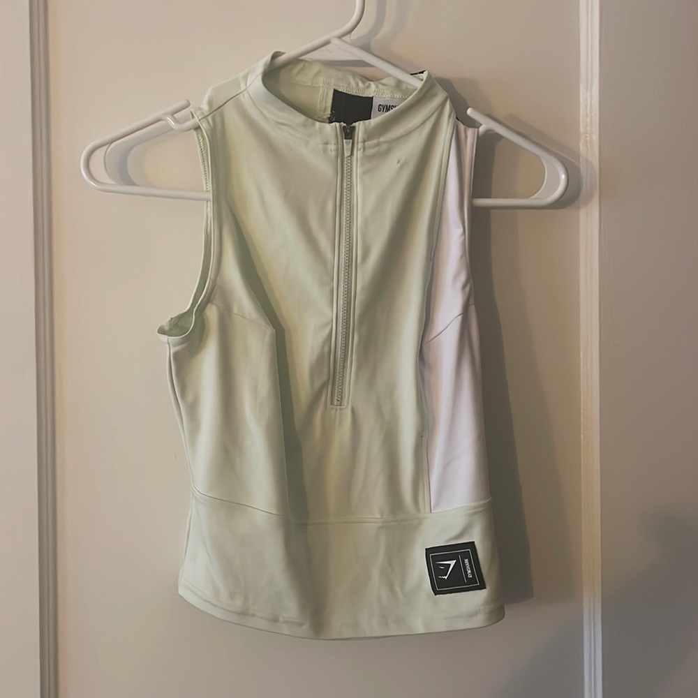 Gymshark CTY collection half zip tank size small